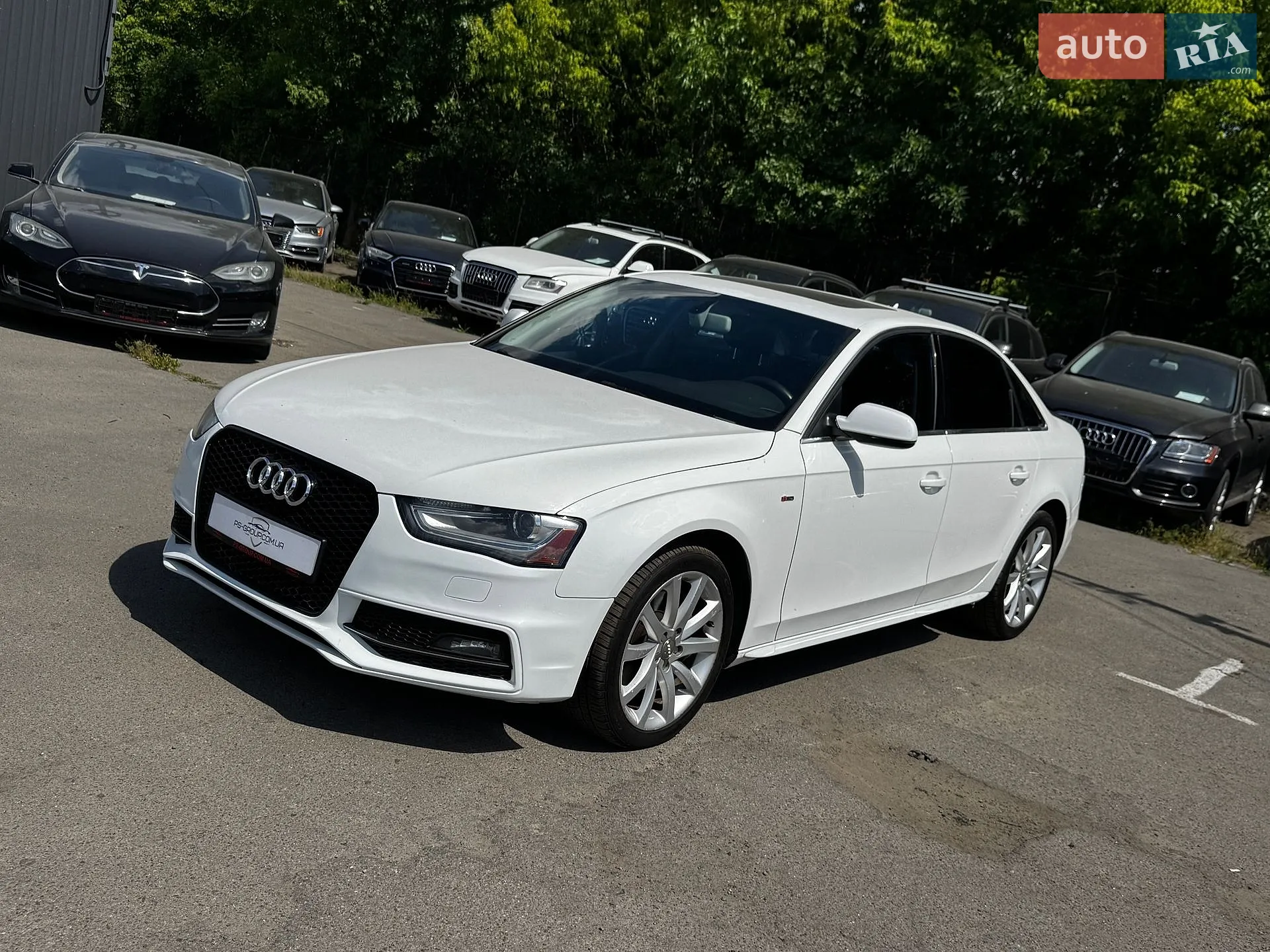 Audi A4, 2014