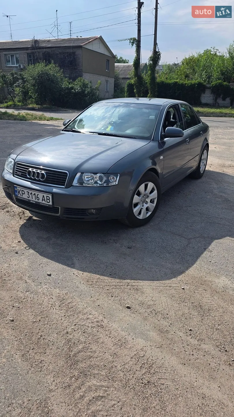 Audi A4, 2001