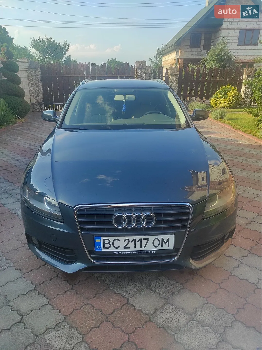 Audi A4, 2010