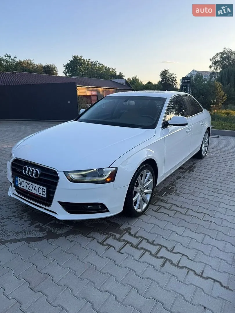 Audi A4, 2012