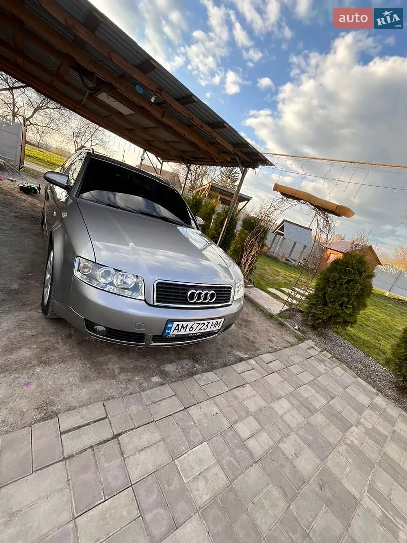 Audi A4, 2004