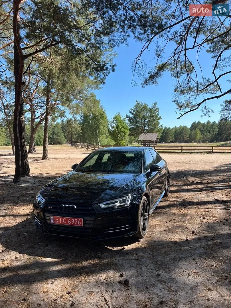 Audi A4, 2018