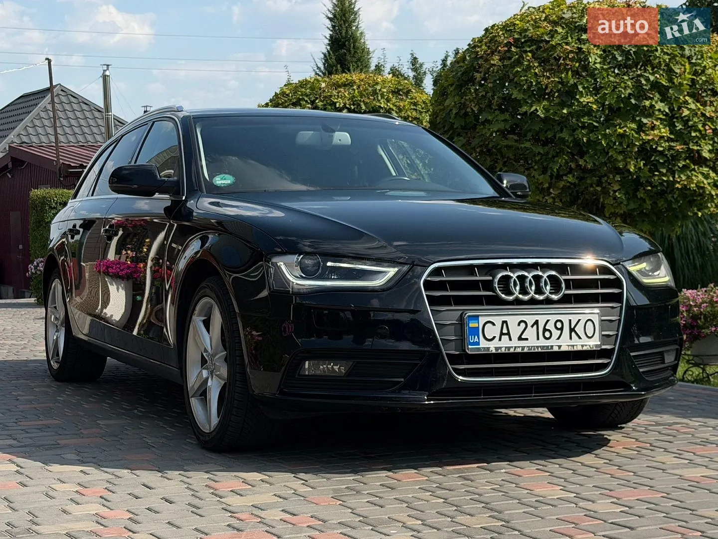 Audi A4, 2012