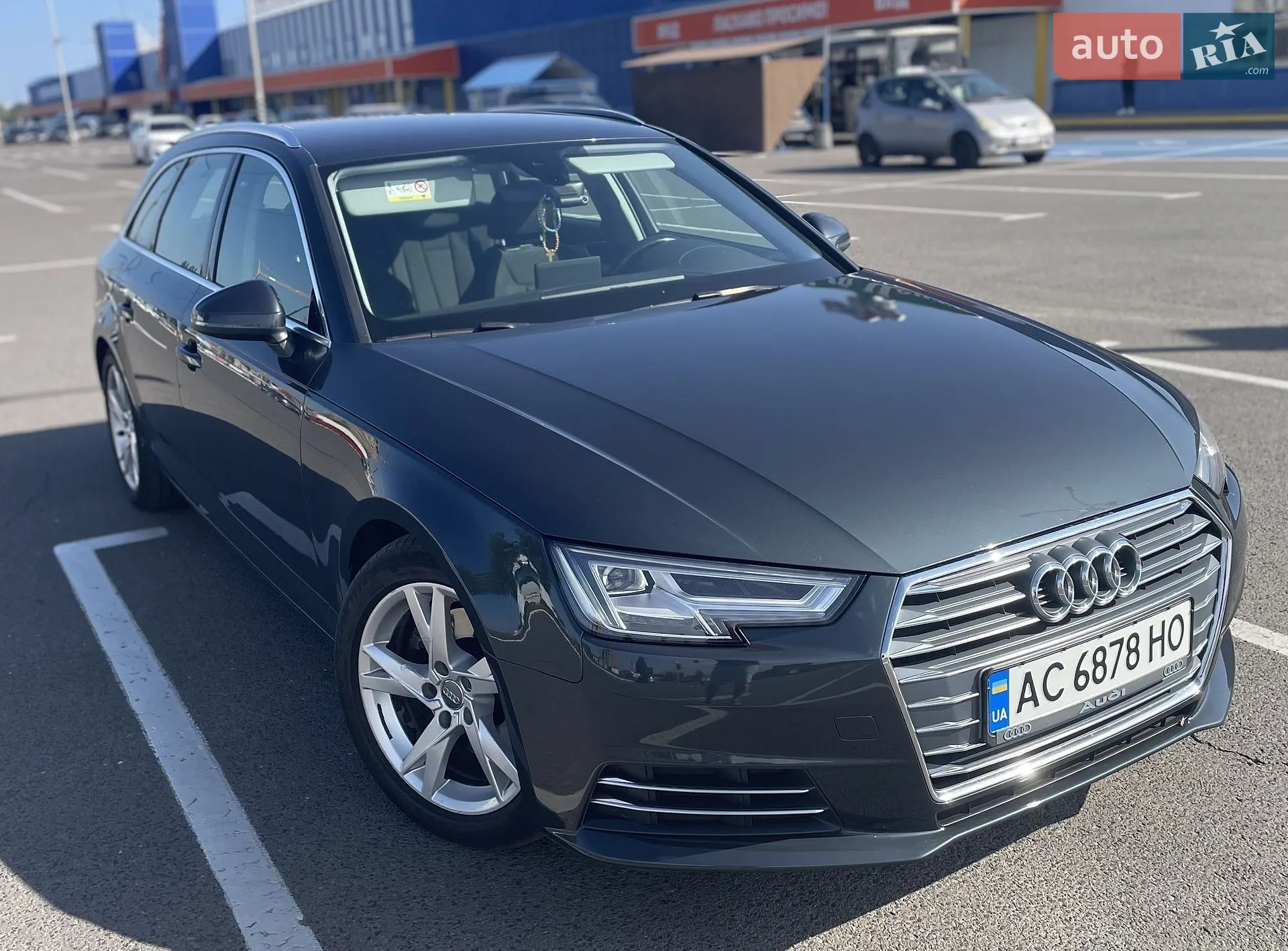 Audi A4 2017 — 1