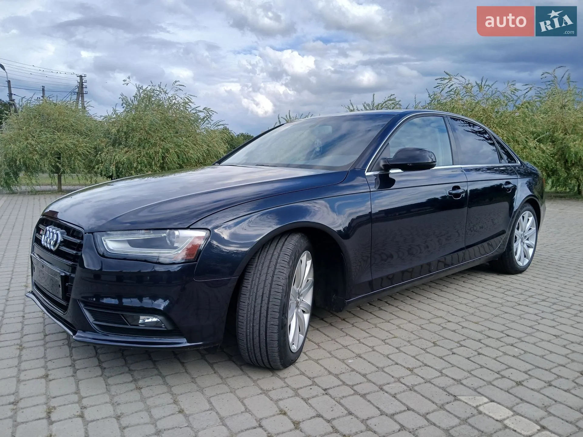 Audi A4, 2012