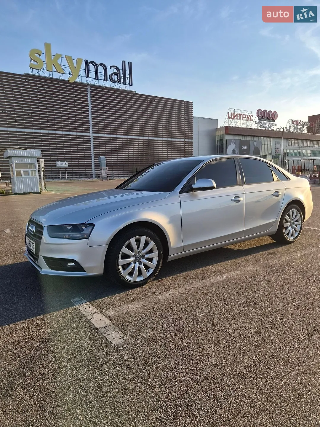 Audi A4, 2012