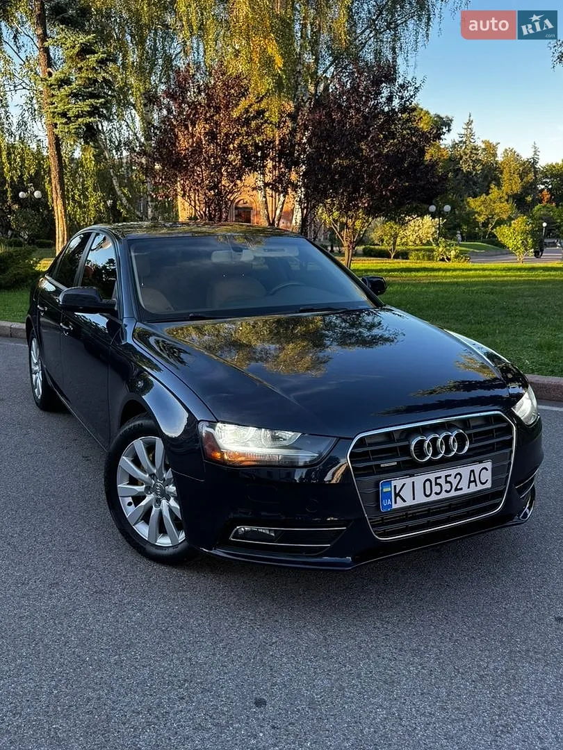 Audi A4, 2012