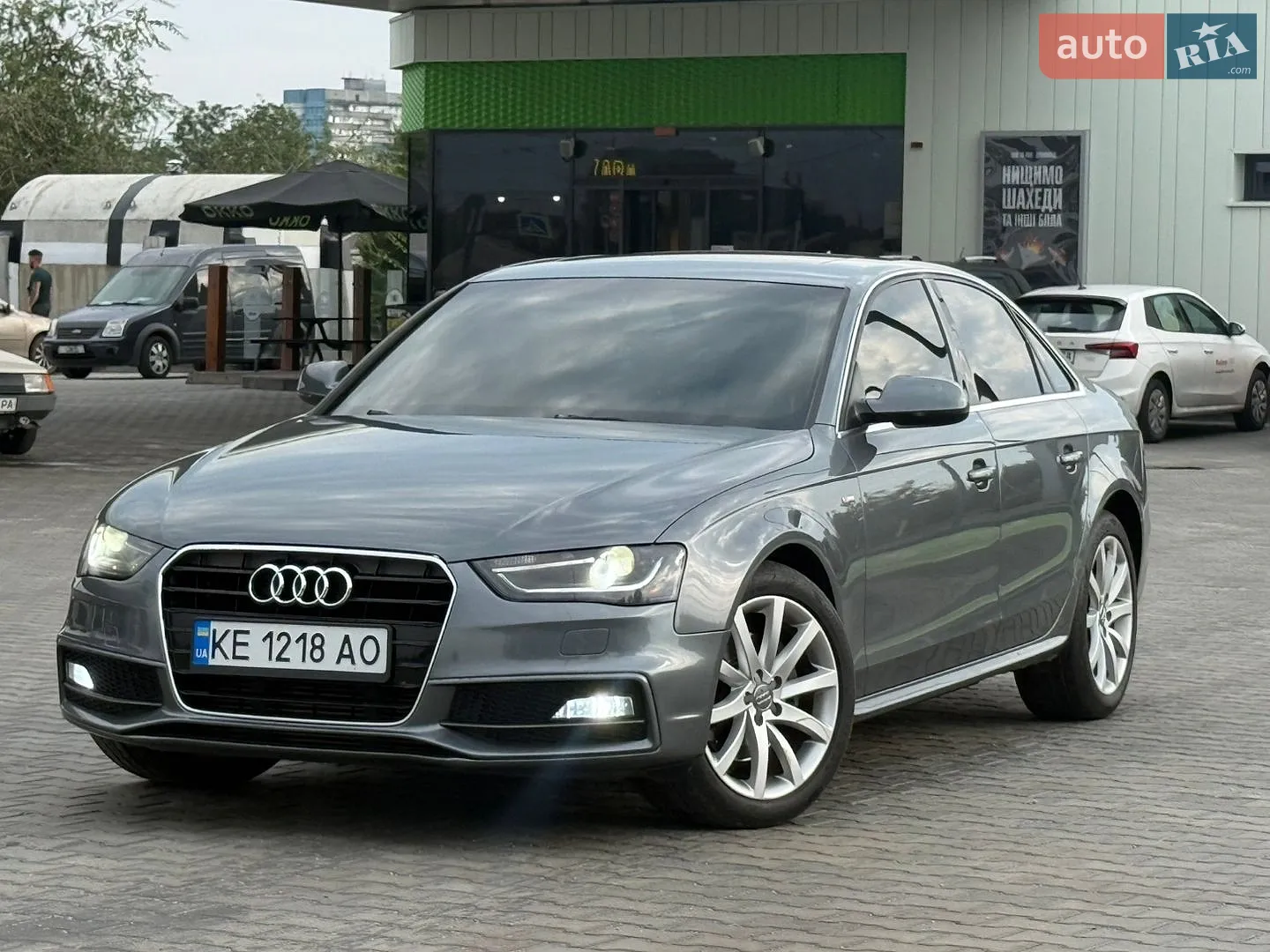 Audi A4, 2013