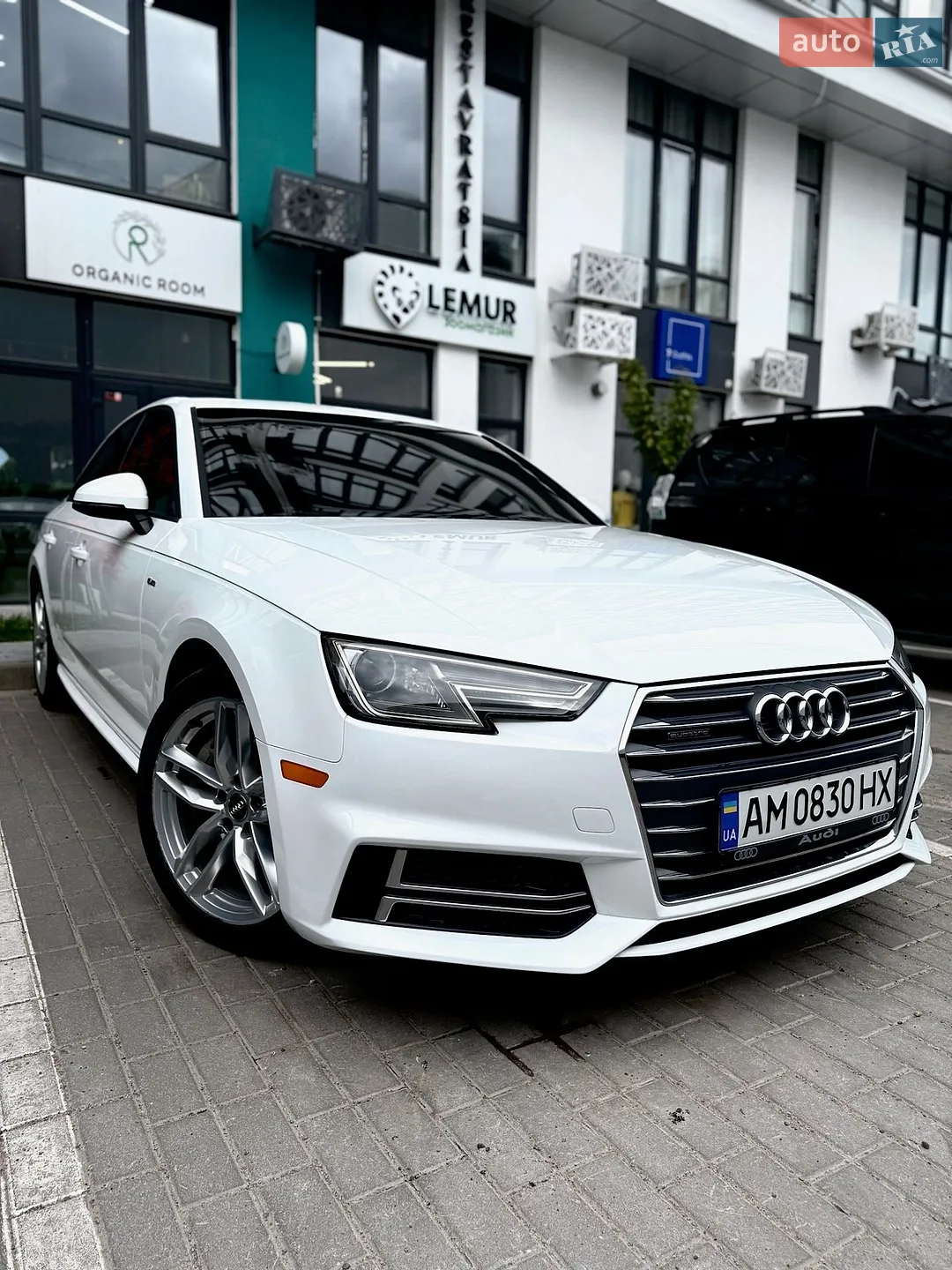 Audi A4, 2016
