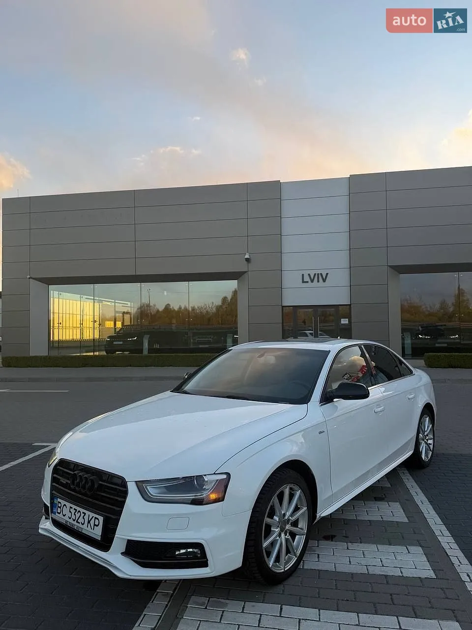 Audi A4, 2014