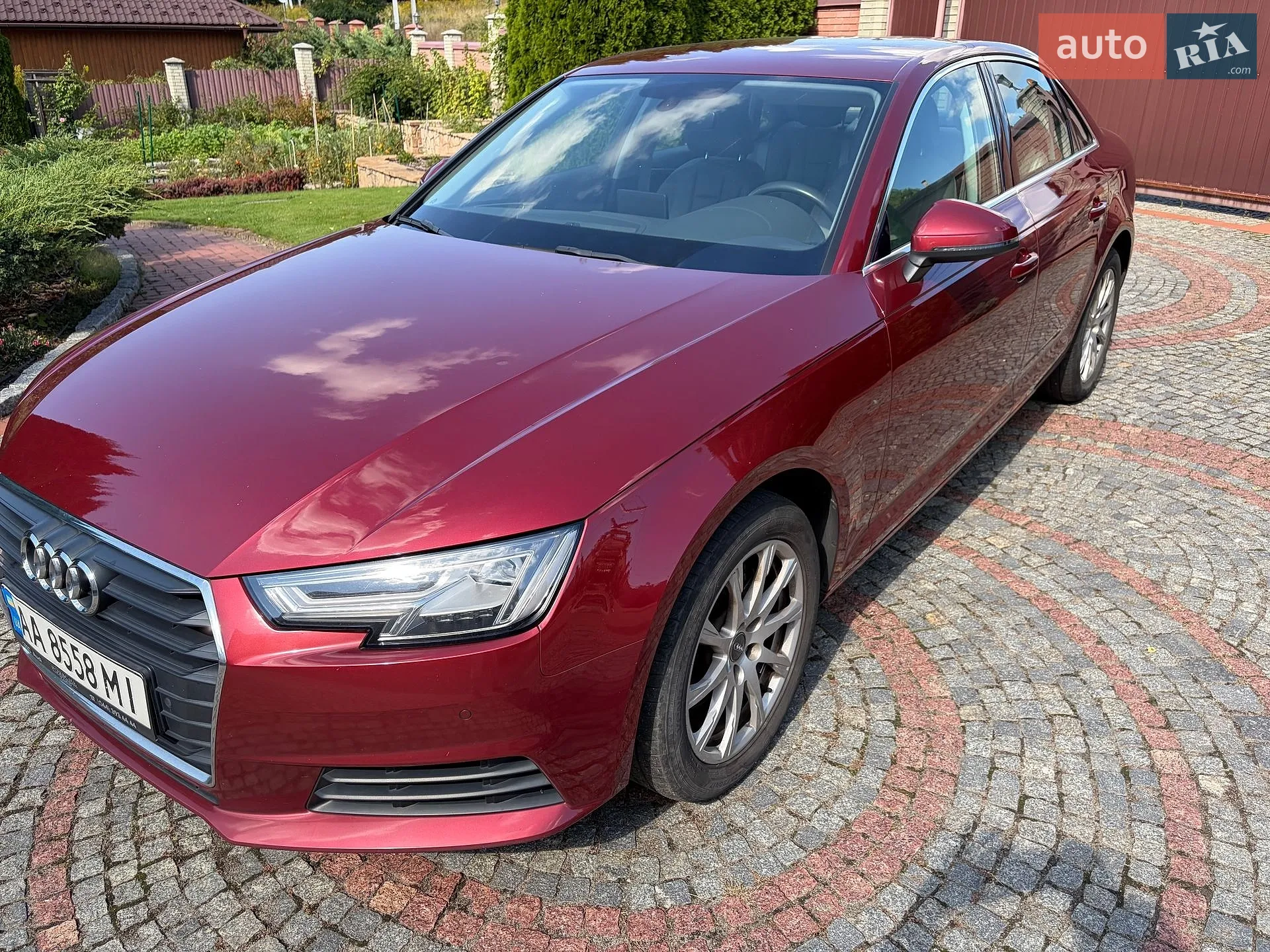 Audi A4, 2016