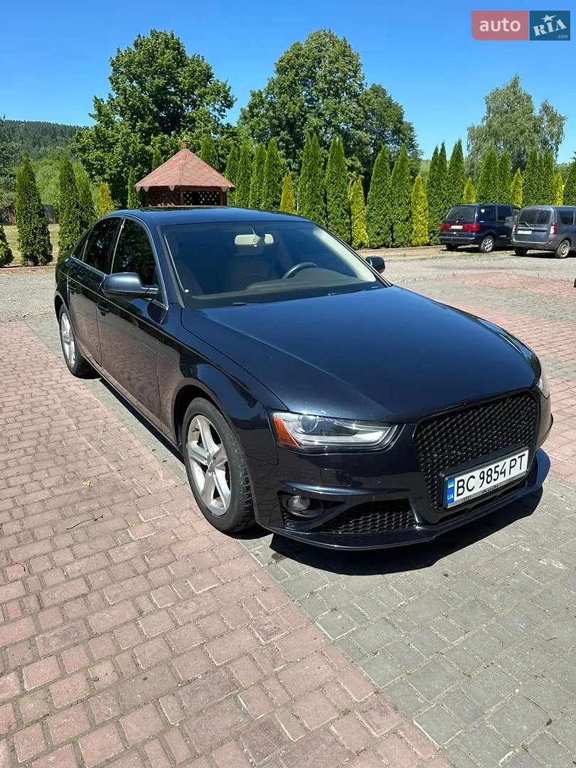 Audi A4, 2012