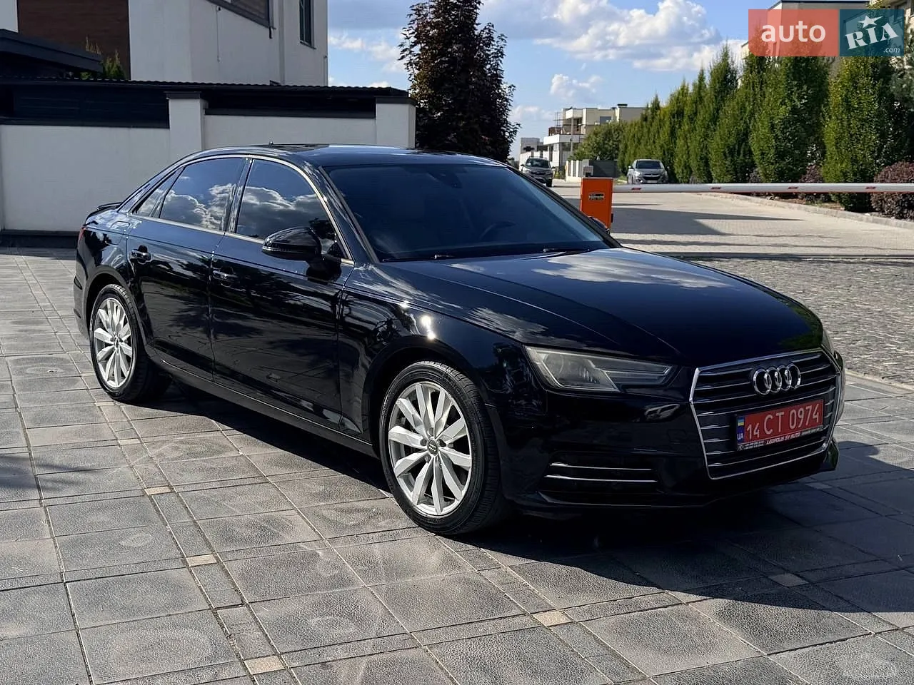 Audi A4, 2015