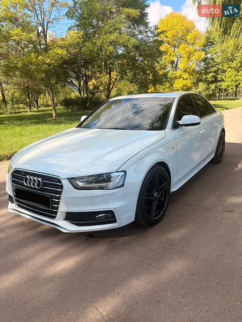 Audi A4, 2015