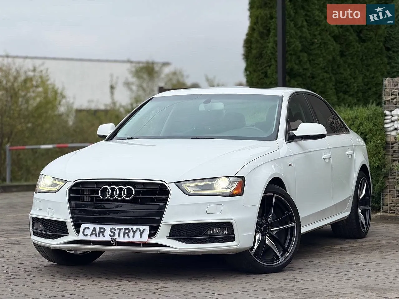 Audi A4, 2014
