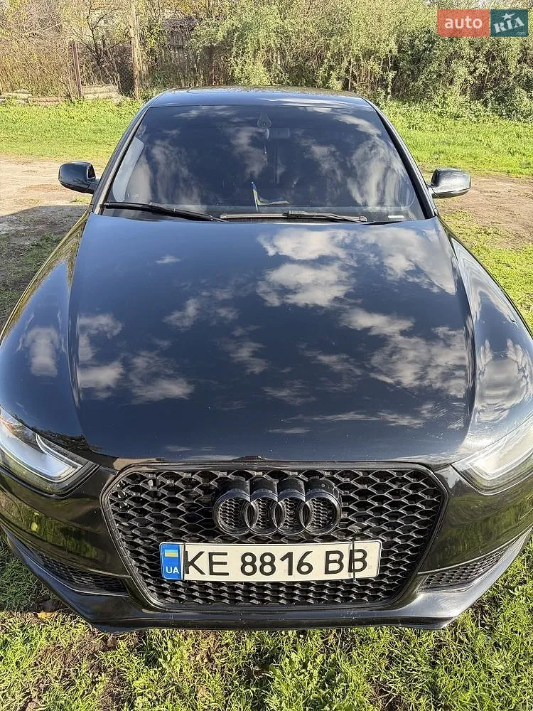 Audi A4, 2014