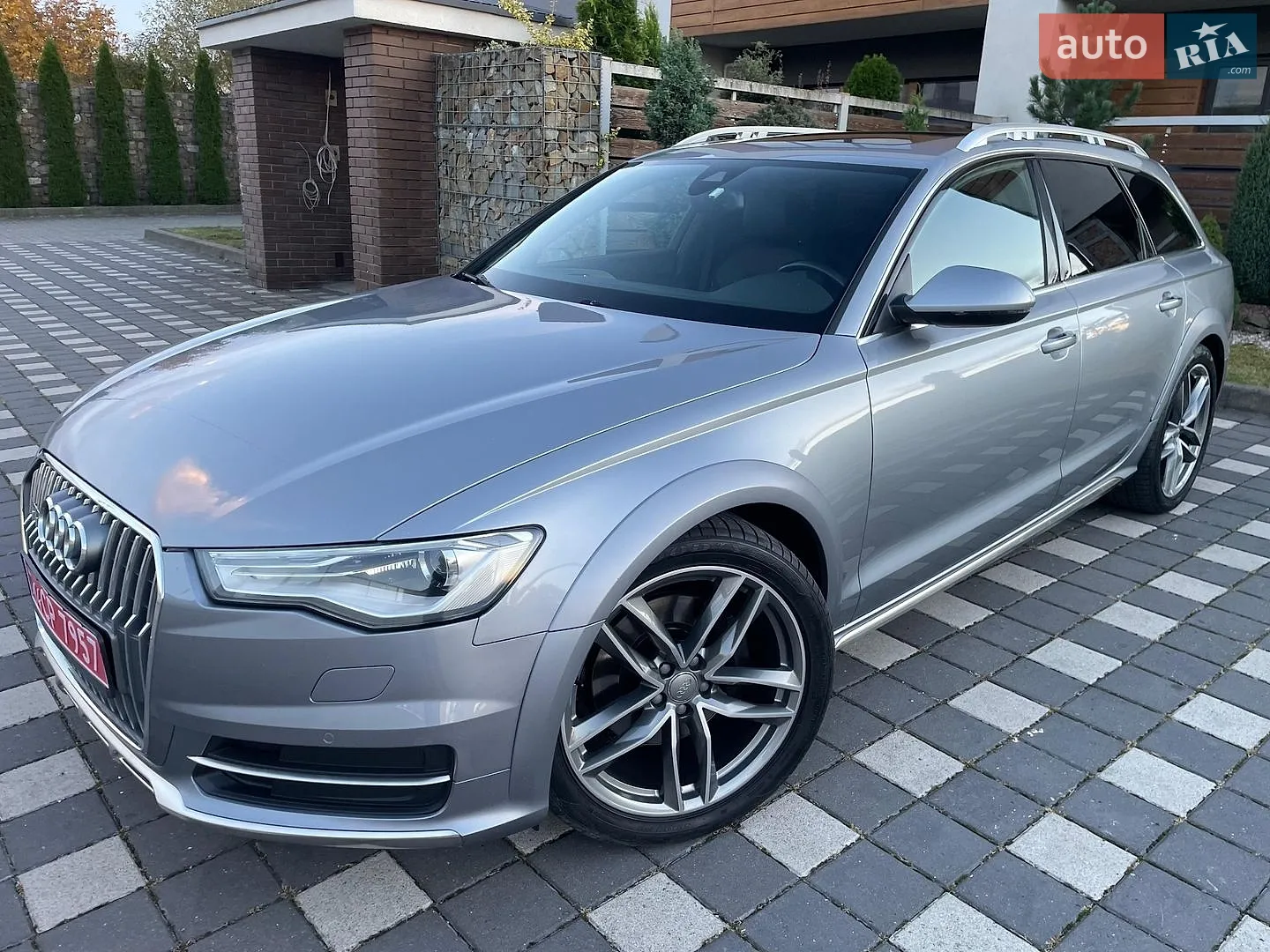 Audi A6 Allroad, 2016