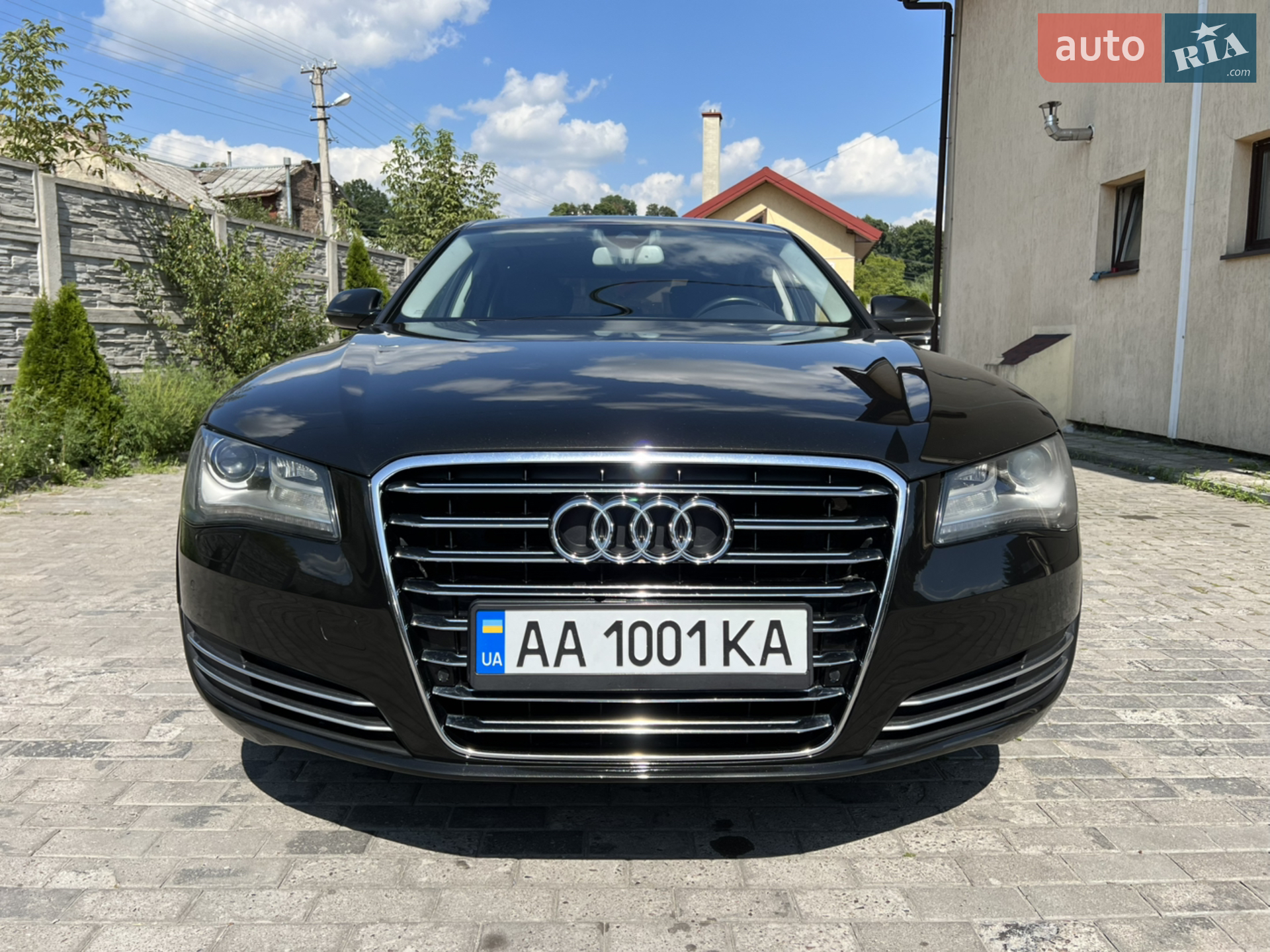 Audi A8, 2012