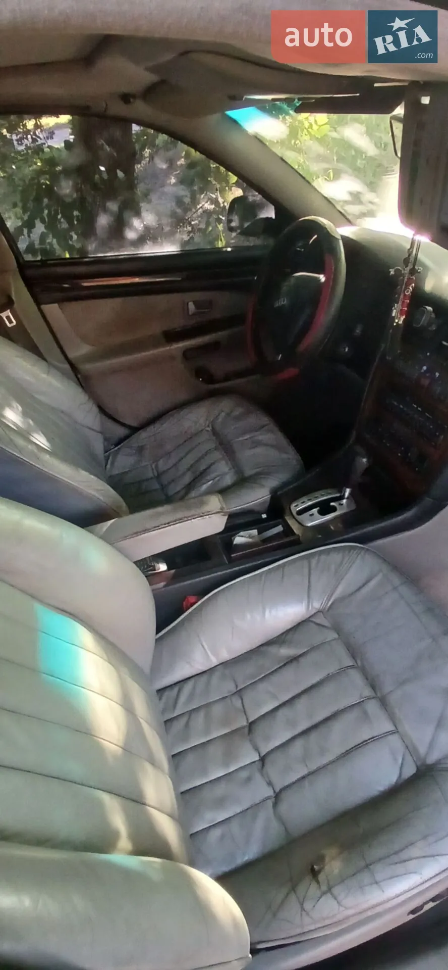 Audi A8, 1996