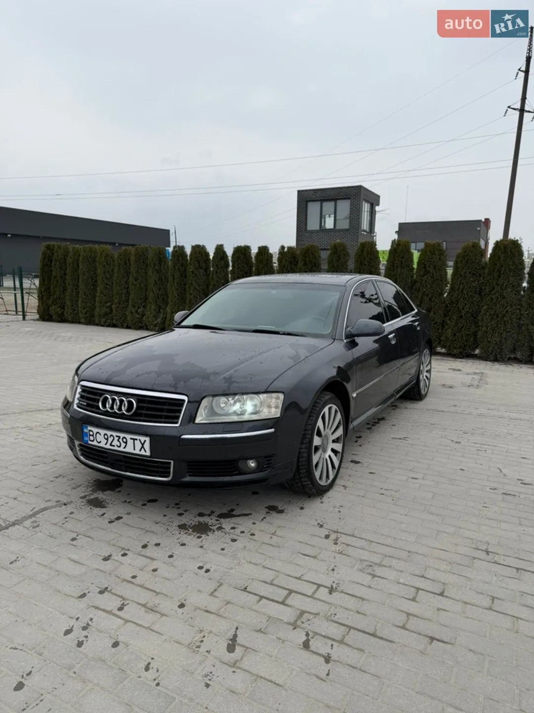 Audi A8, 2004