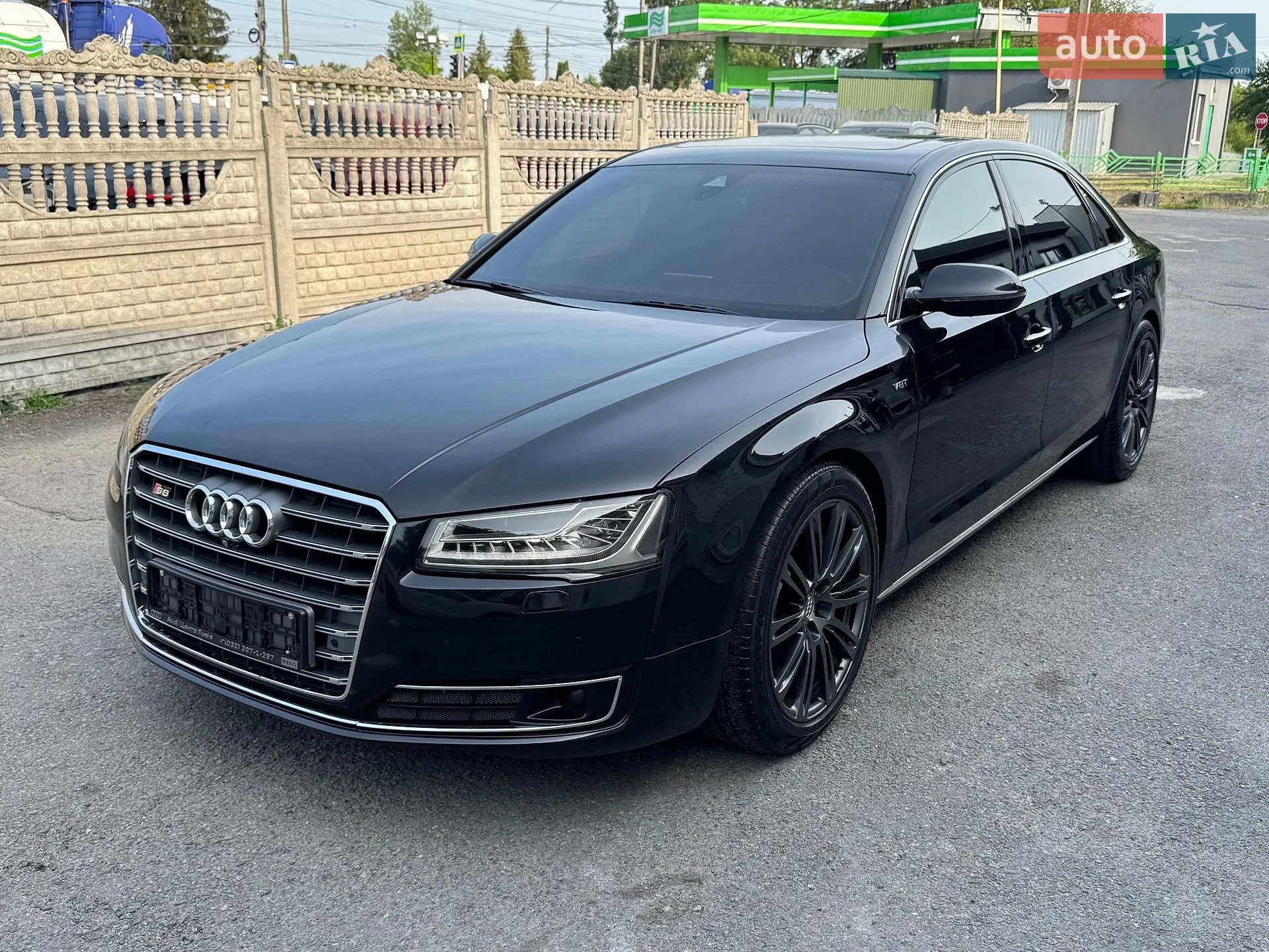 Audi A8, 2015