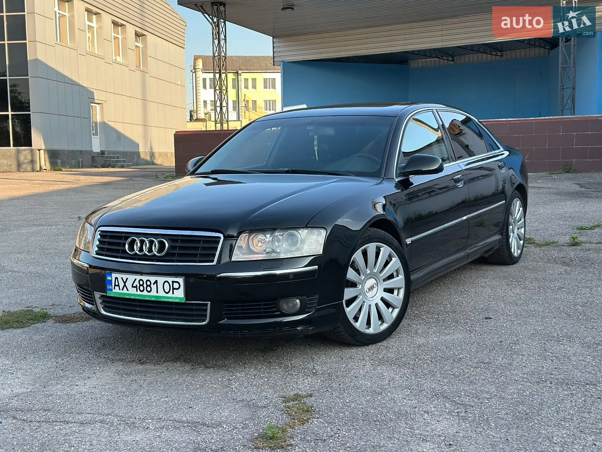 Audi A8, 2004