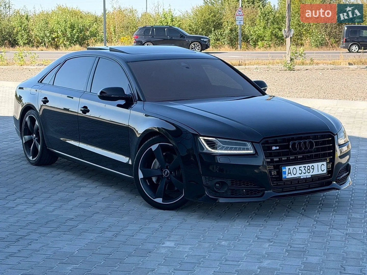 Audi A8, 2015