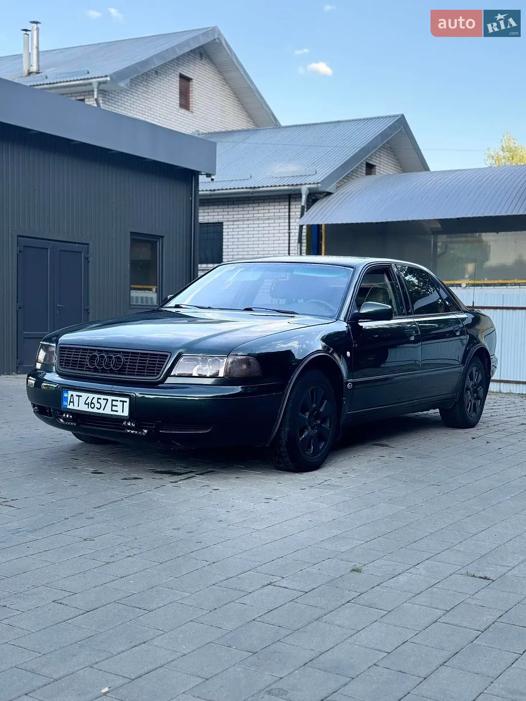 Audi A8, 1996