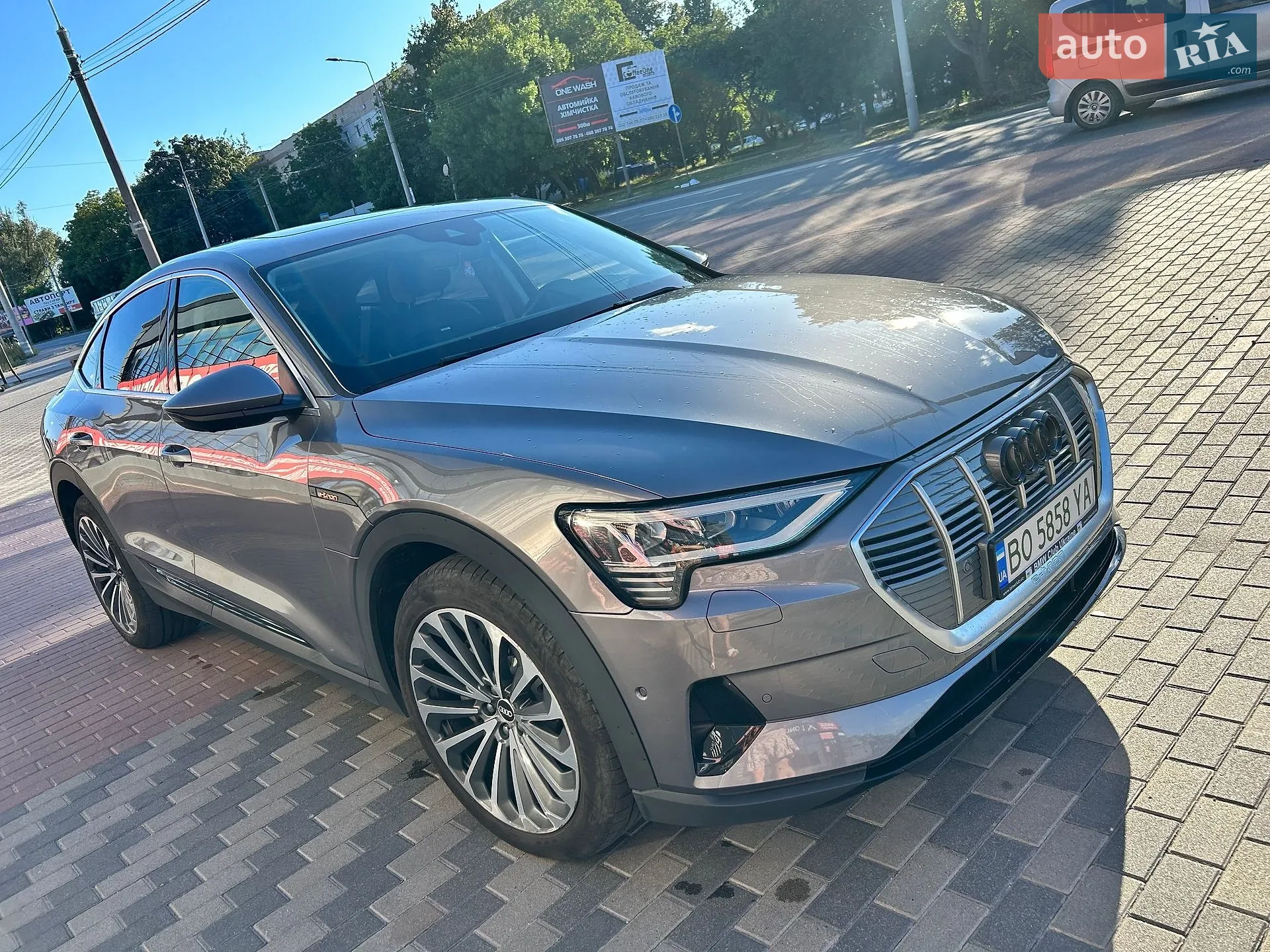 Audi e-tron Sportback, 2020