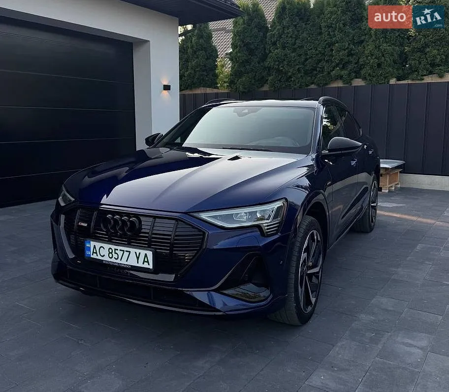 Audi e-tron Sportback, 2020