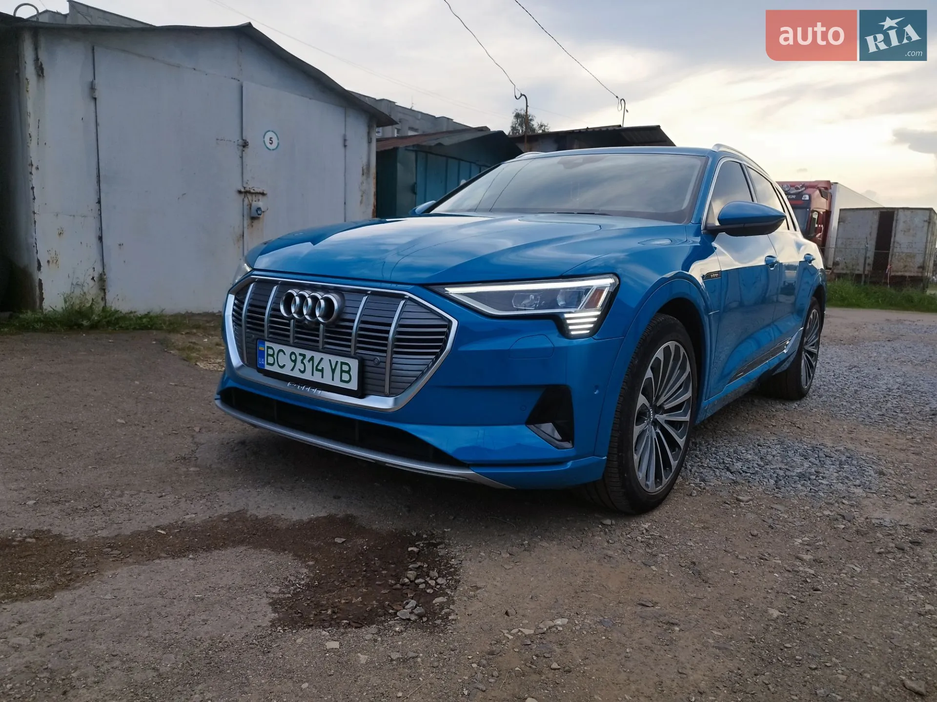 Audi e-tron, 2019