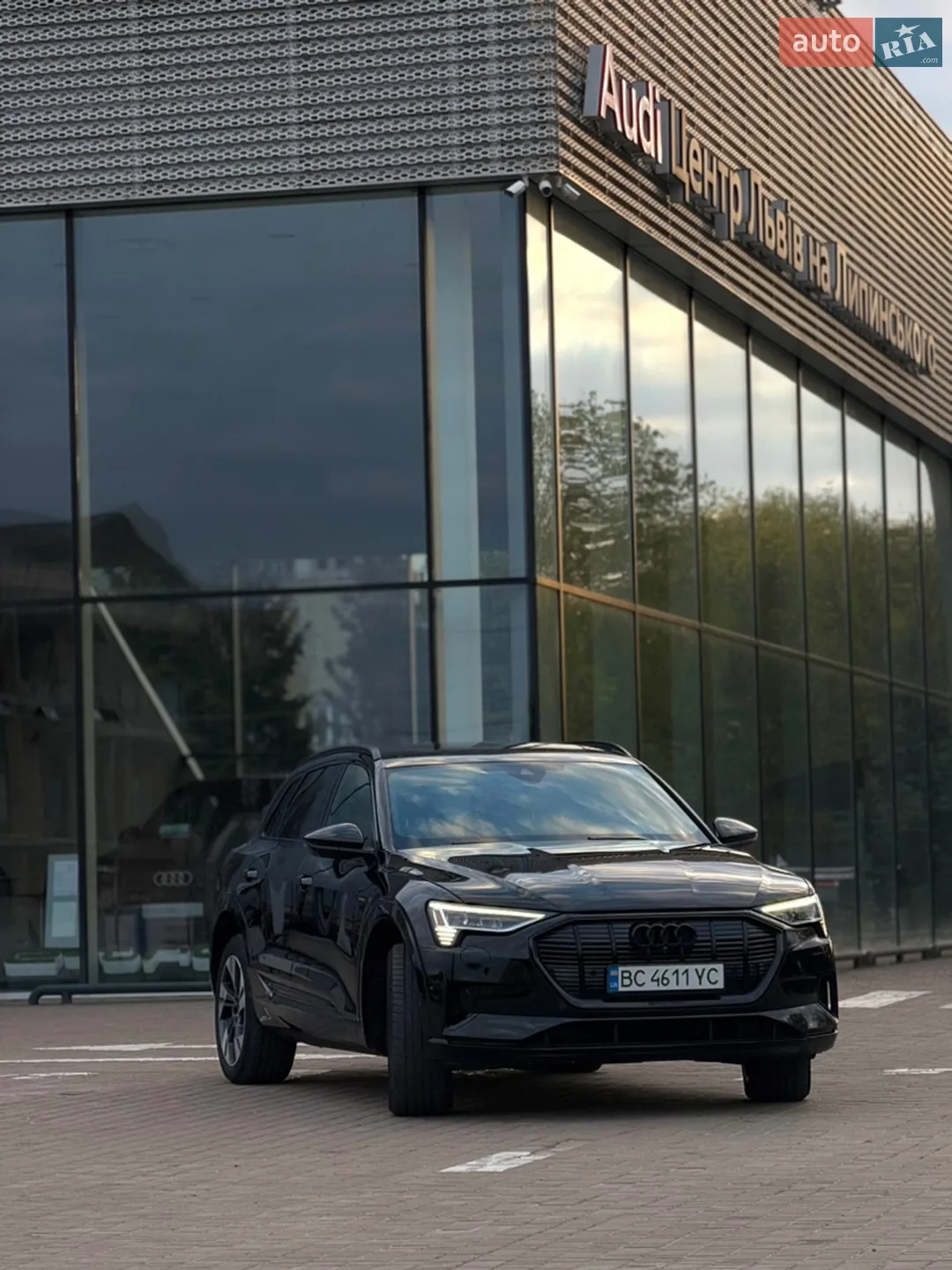 Audi e-tron 2022 — 1