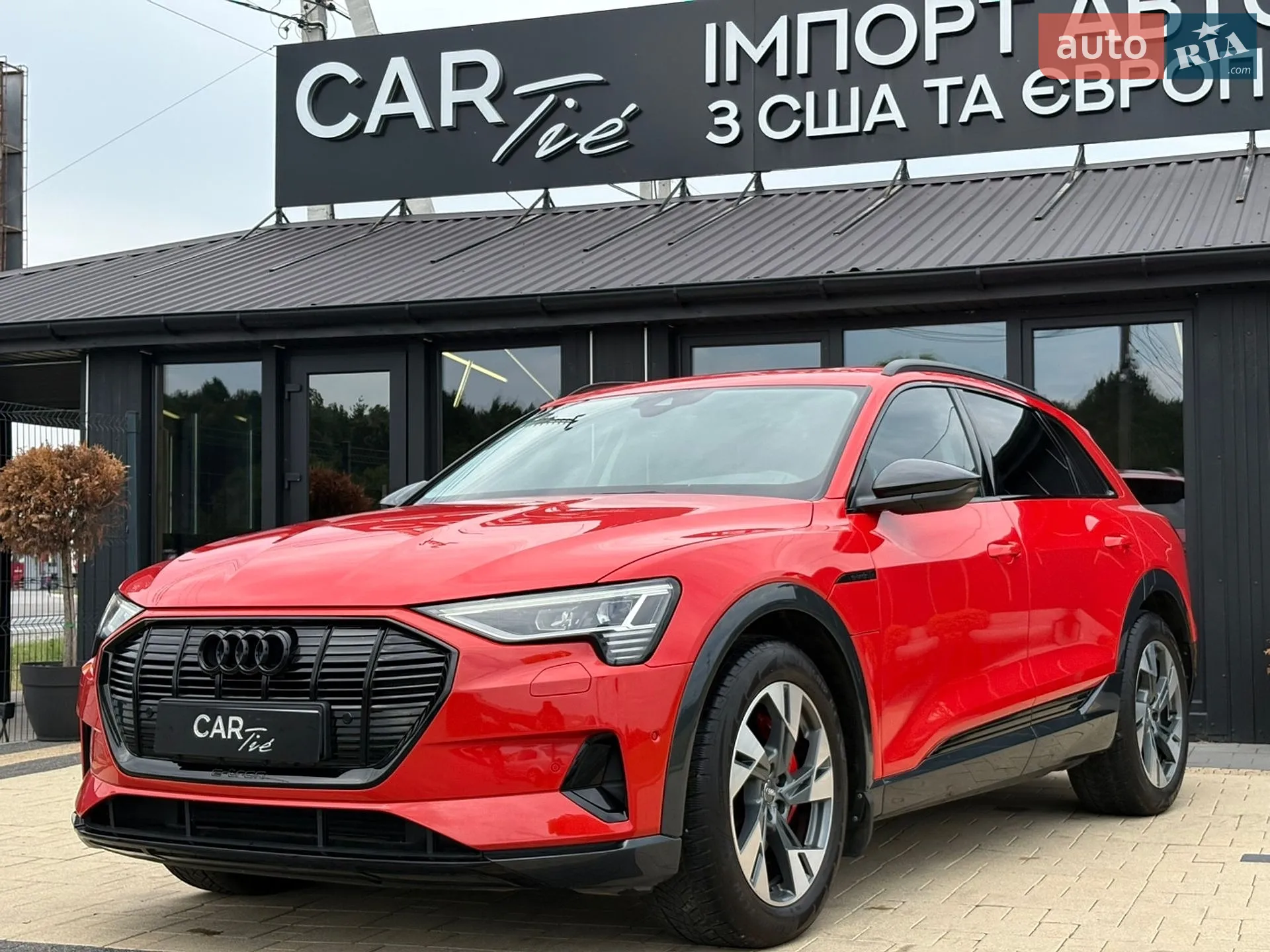 Audi e-tron, 2019