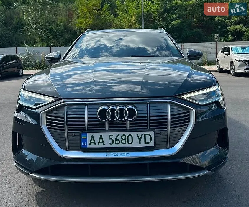 Audi e-tron, 2021