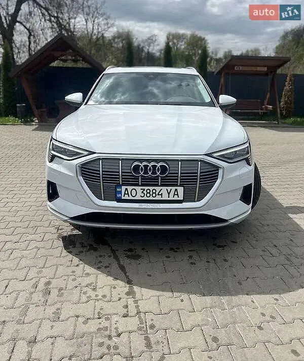 Audi e-tron, 2022