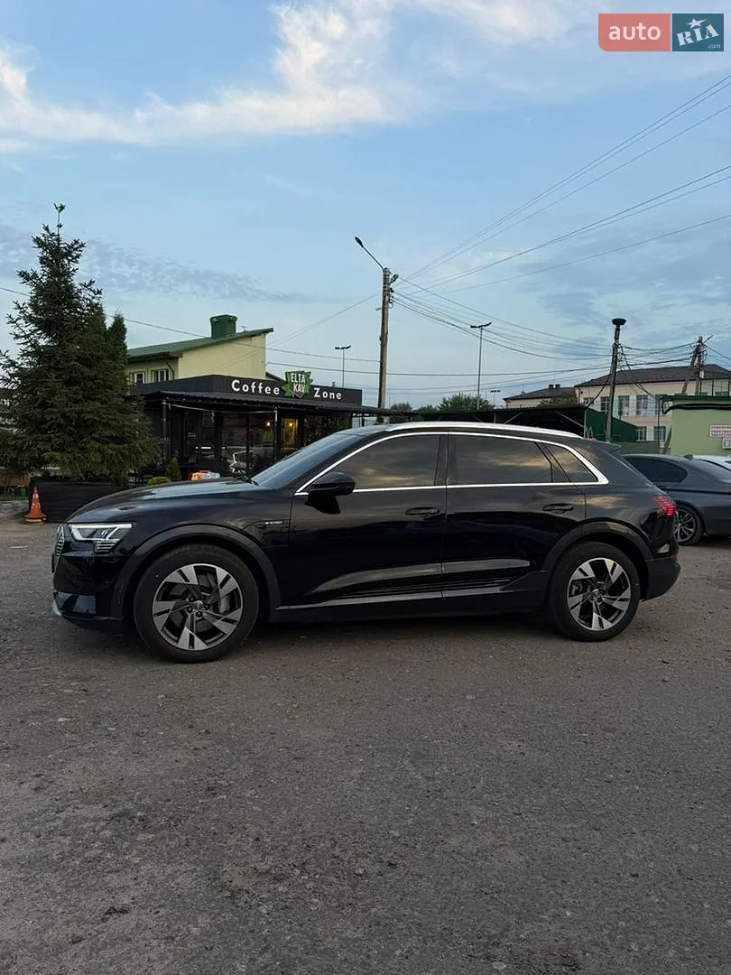 Audi e-tron, 2021