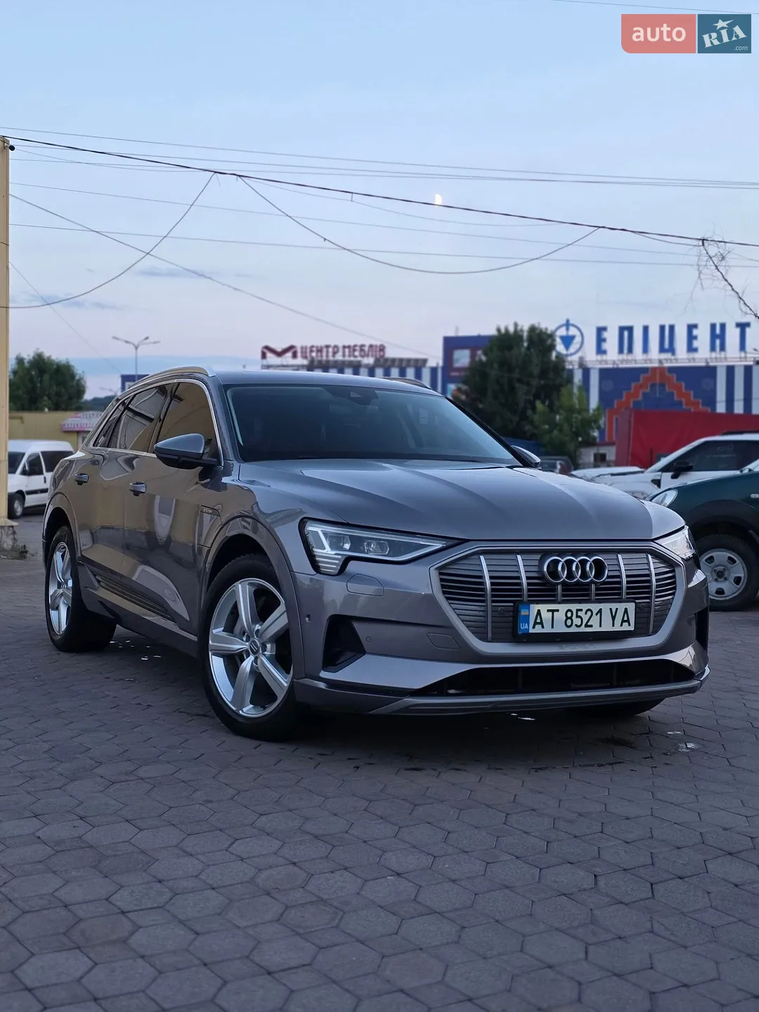 Audi e-tron, 2019