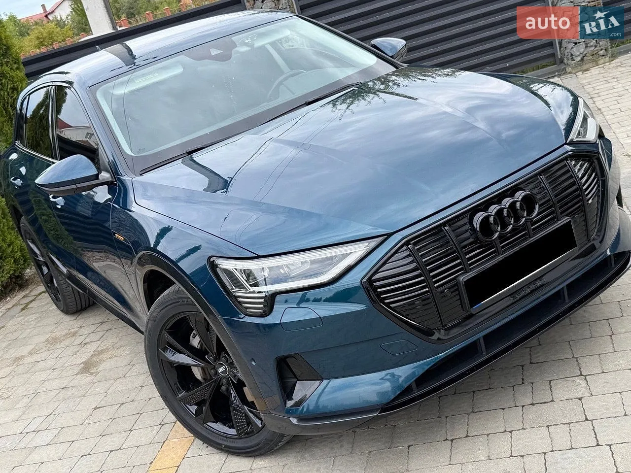 Audi e-tron, 2019