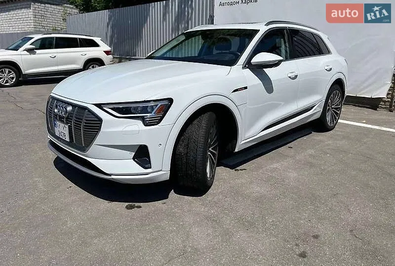 Audi e-tron, 2019