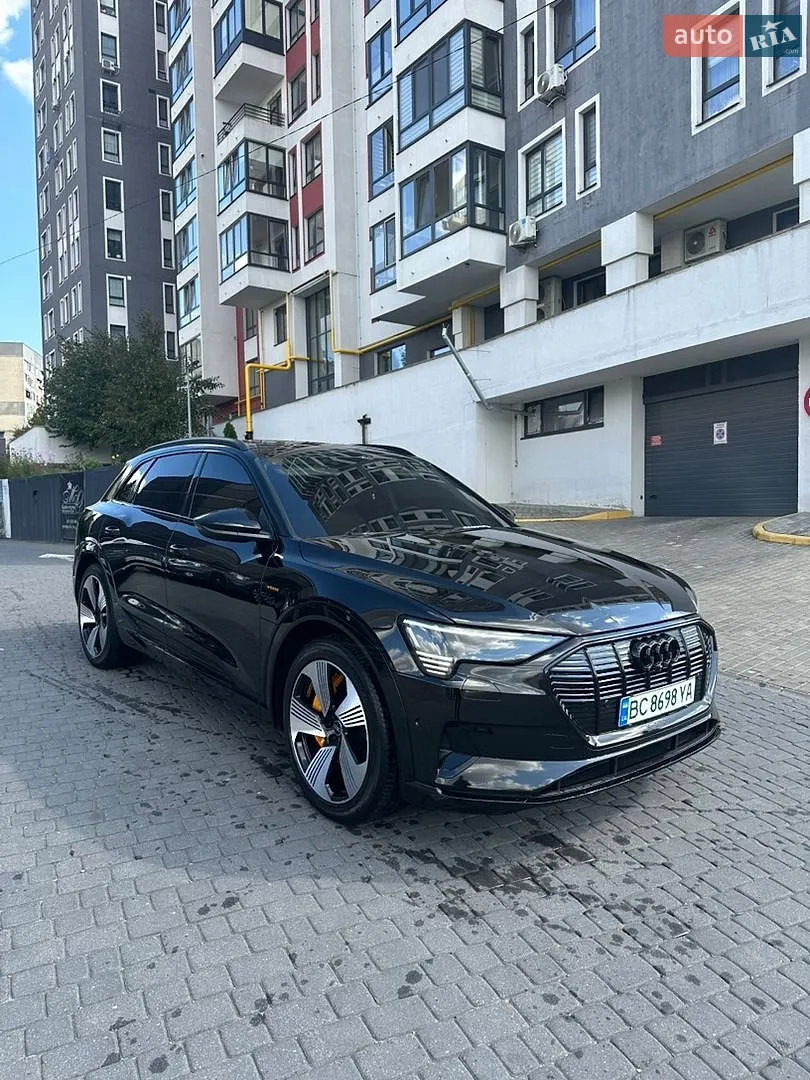 Audi e-tron, 2021
