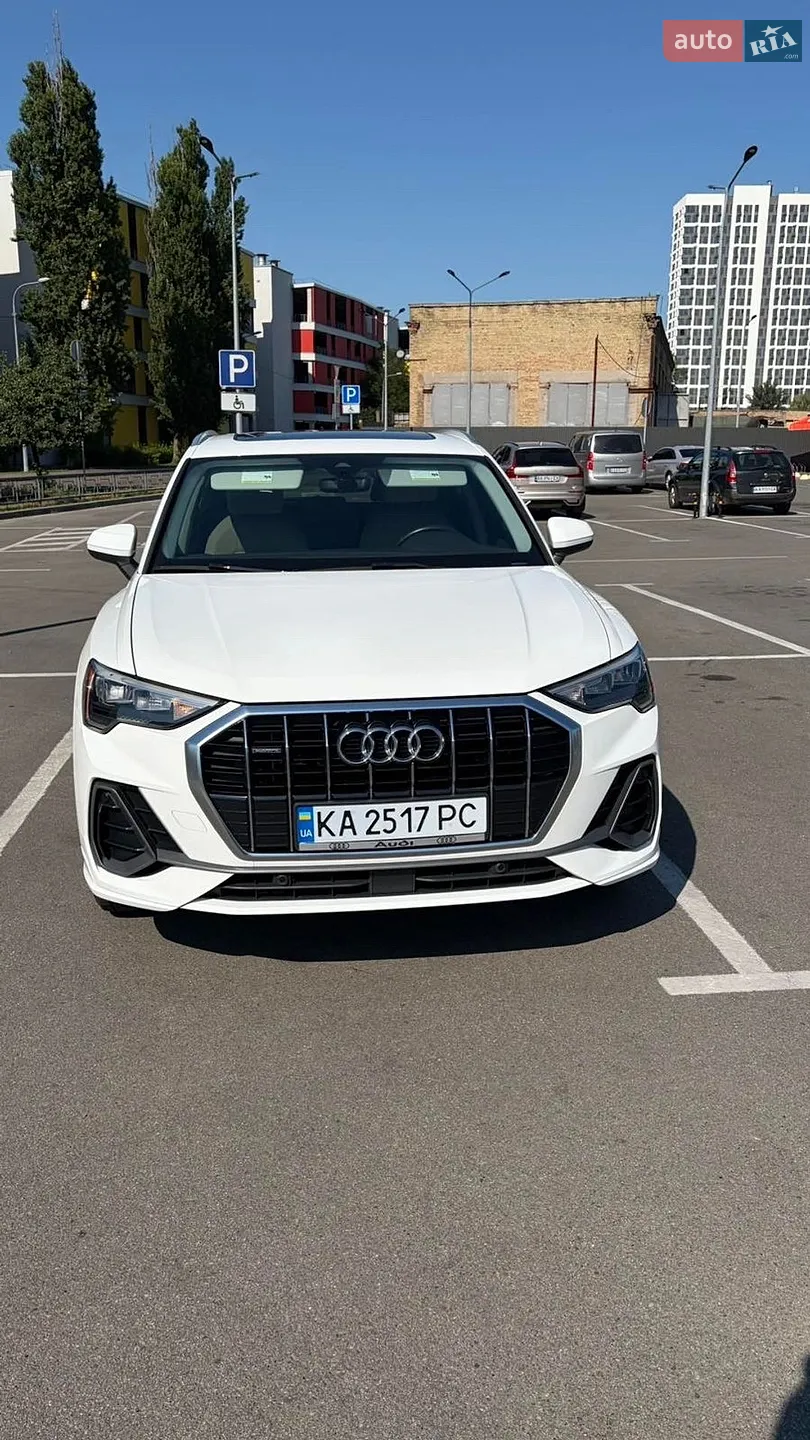 Audi Q3, 2020