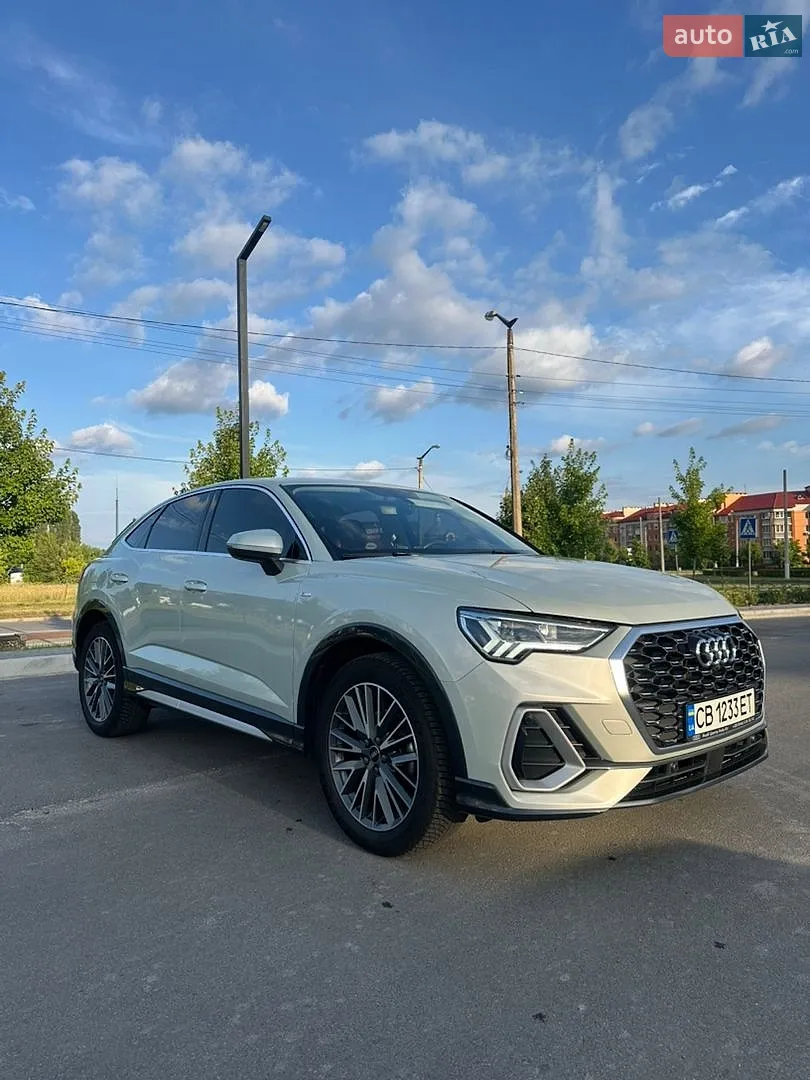 Audi Q3, 2021