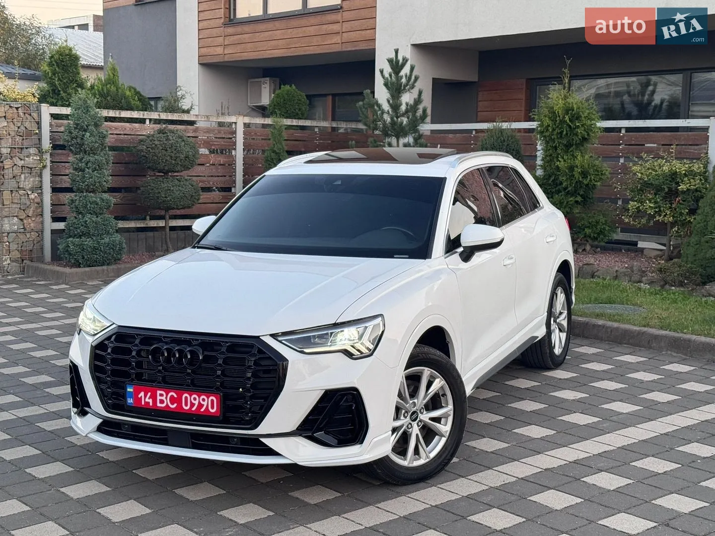 Audi Q3, 2023