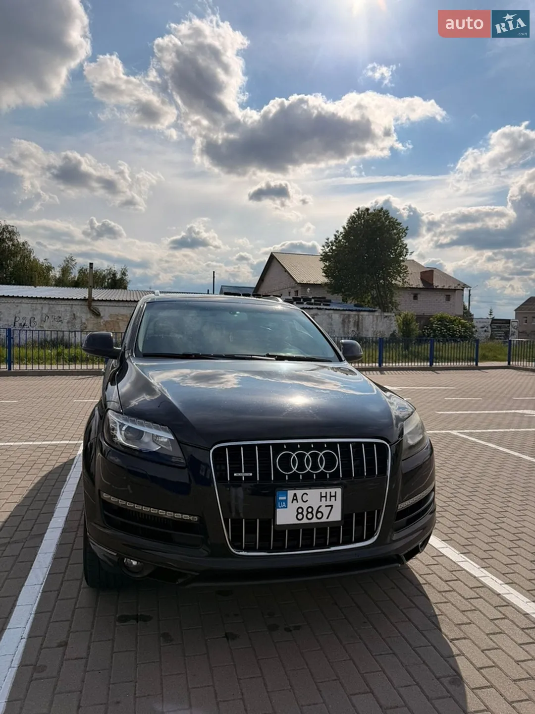 Audi Q7 2010 — 1