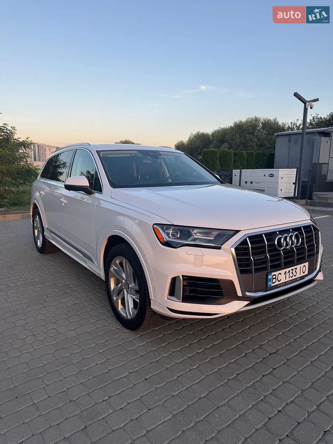 Audi Q7 2020 — 1