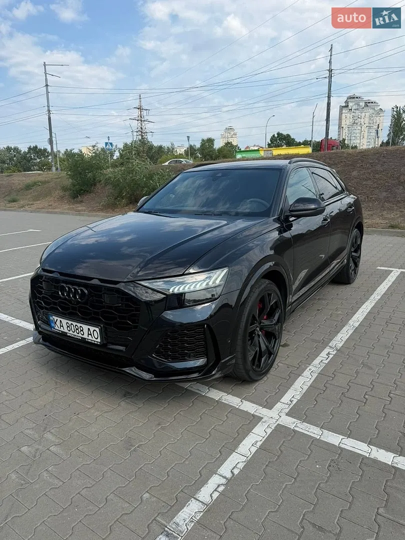 Audi RS Q8, 2021