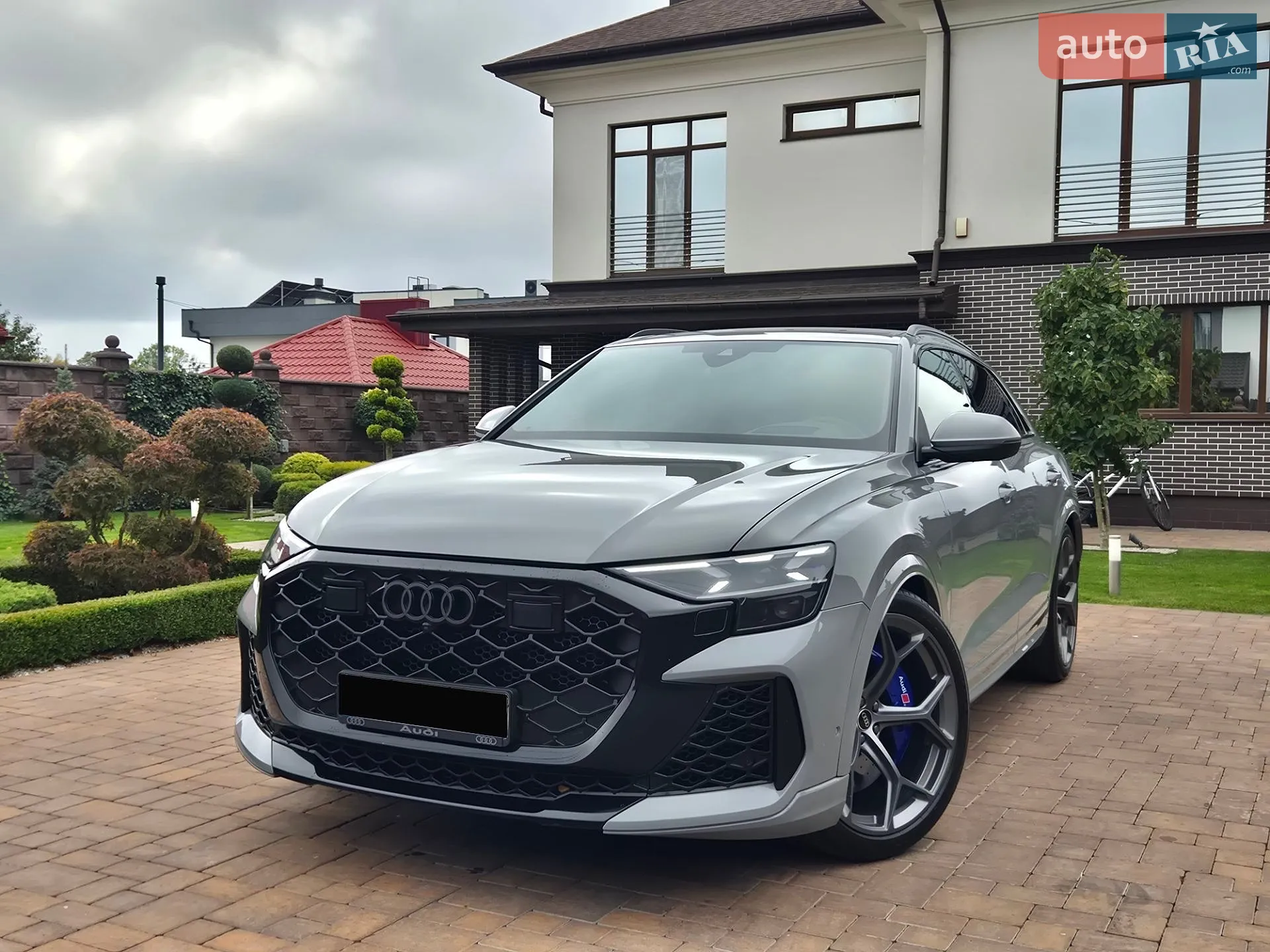 Audi RS Q8, 2025