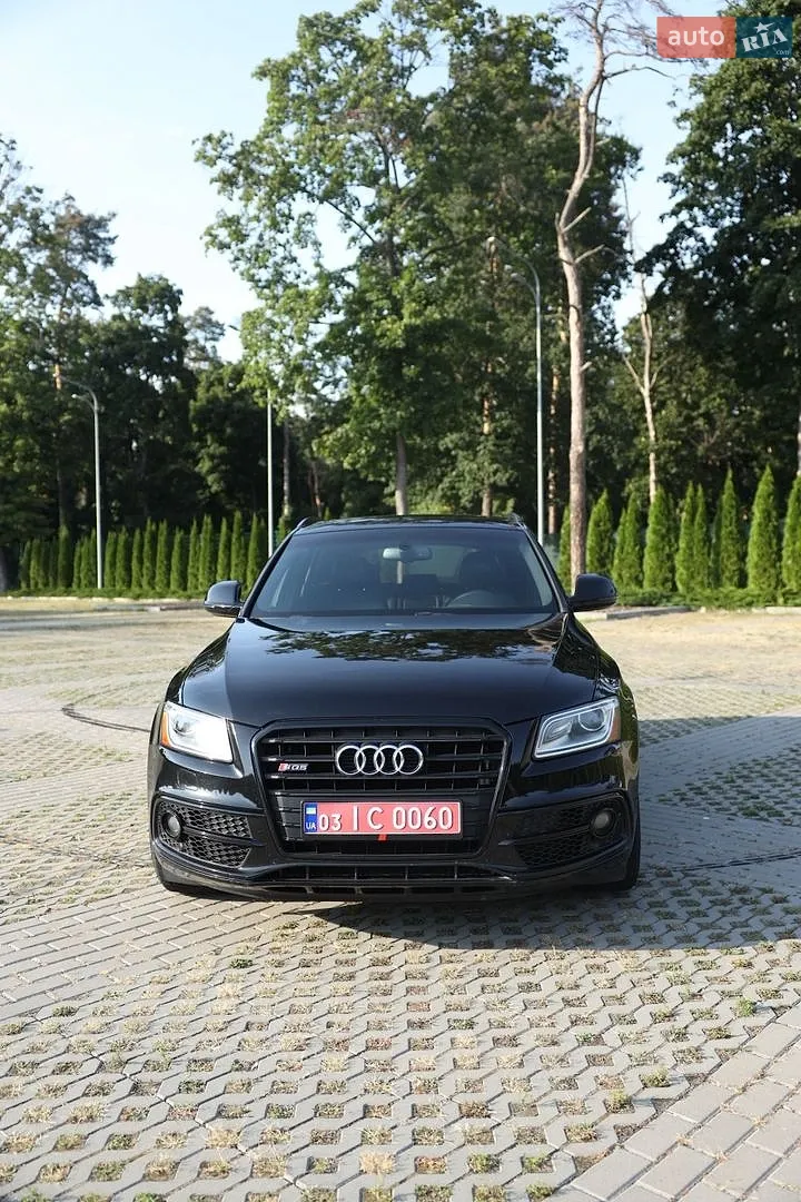 Audi SQ5, 2015