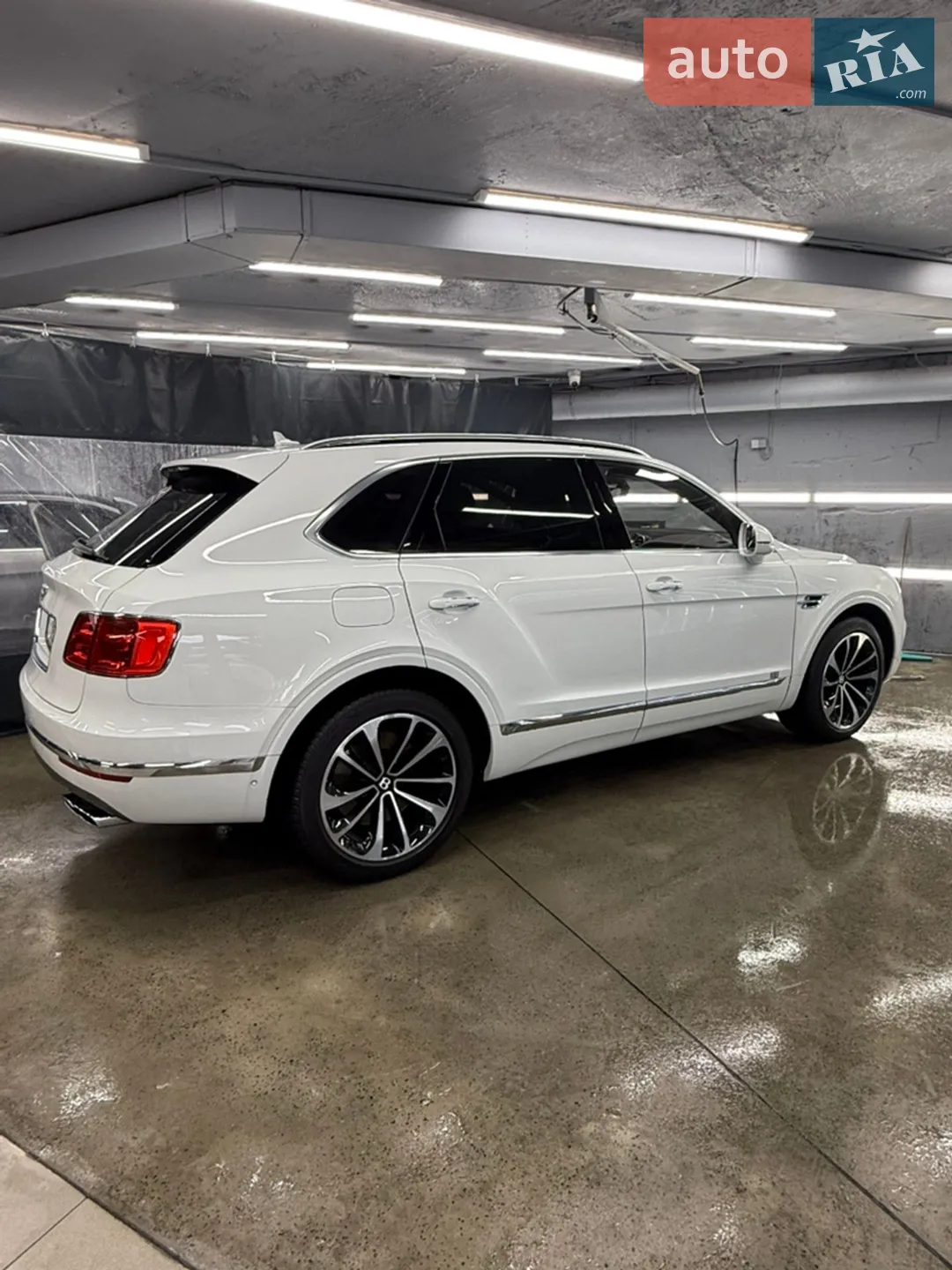 Bentley Bentayga, 2017