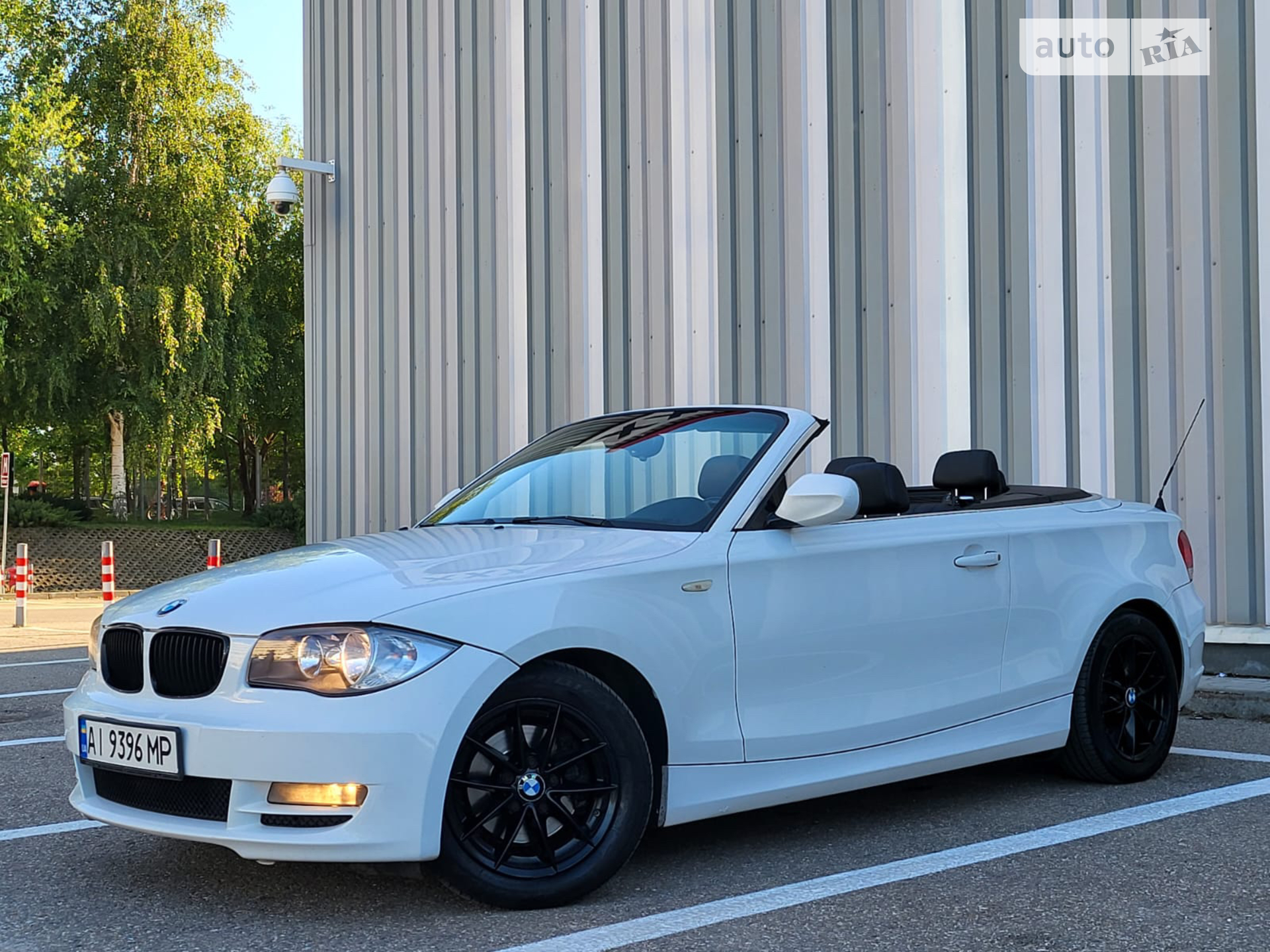 BMW 1 Series, 2010